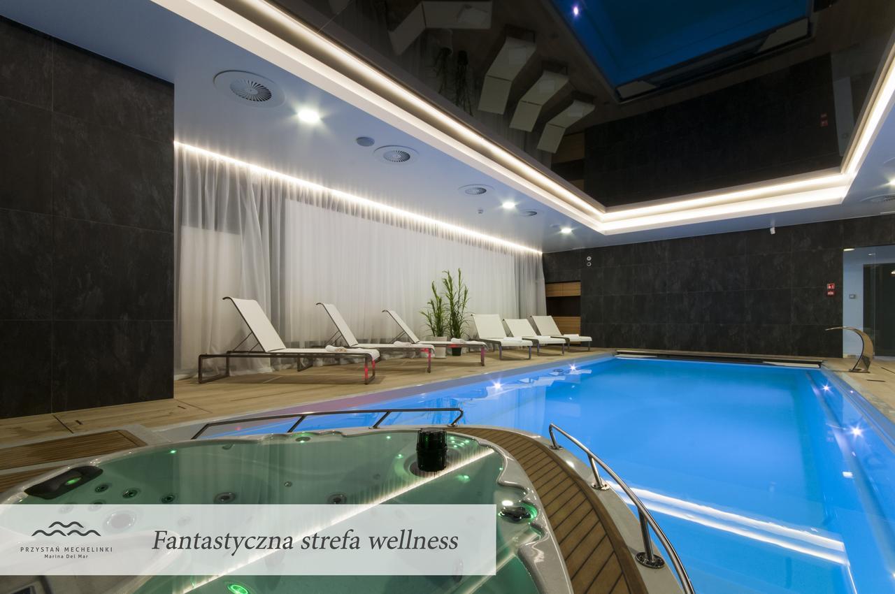 Przystan Mechelinki- Marina Del Mar Hotel Luaran gambar